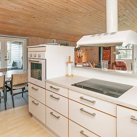 8 Person Holiday Home In Hesselager Bagian luar foto