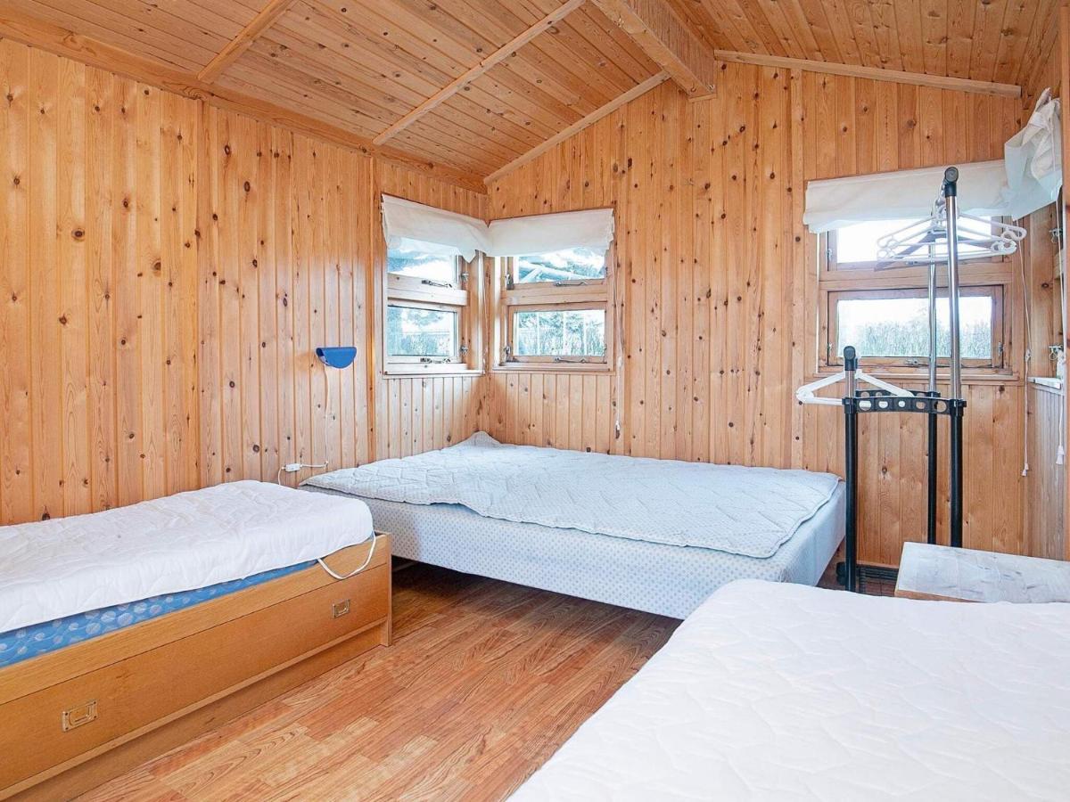 8 Person Holiday Home In Hesselager Bagian luar foto
