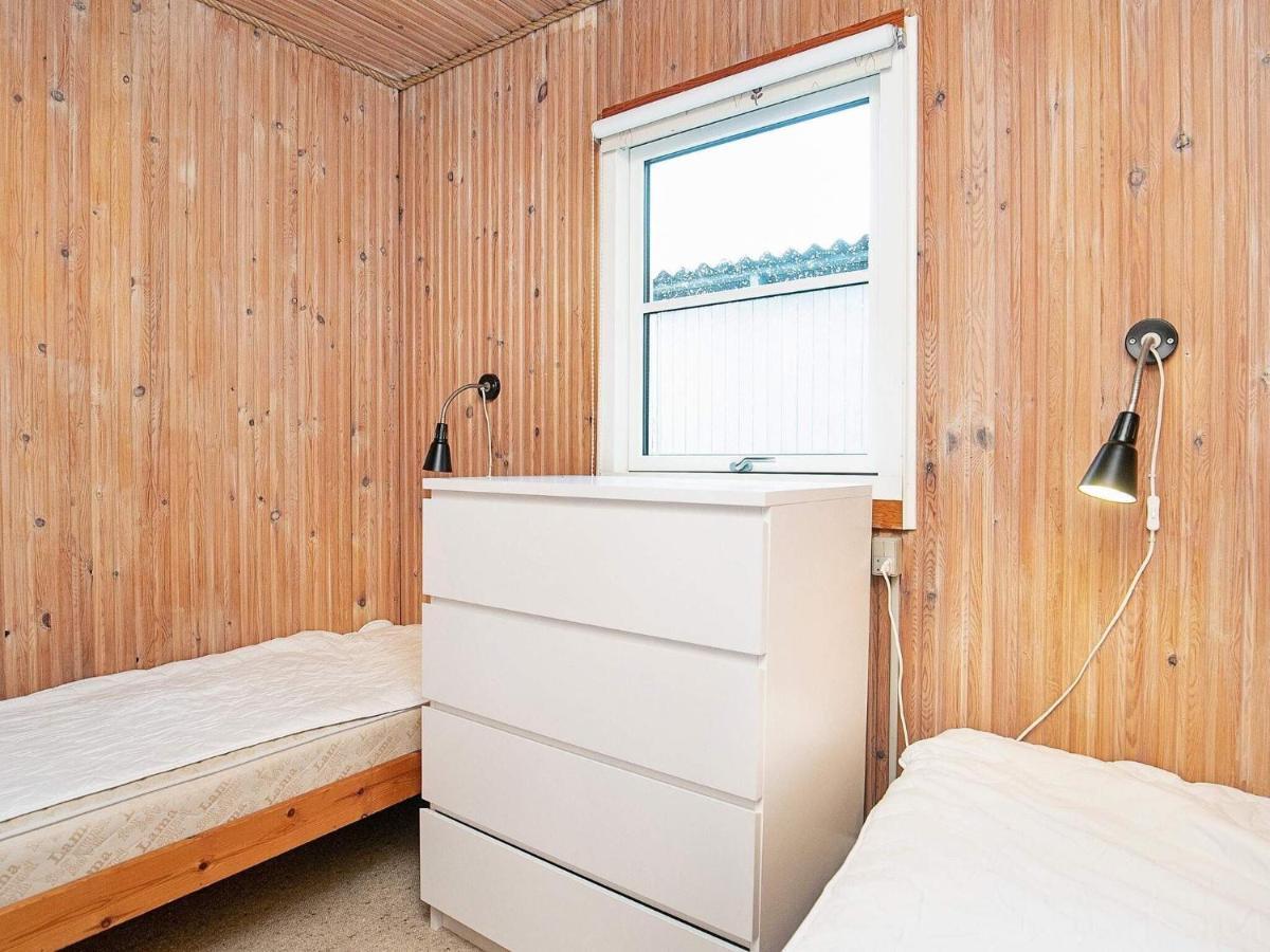 8 Person Holiday Home In Hesselager Bagian luar foto
